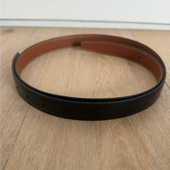 Celine 25mm Reversible Framed Triomphe Belt Sz 95 Like New display picture 3